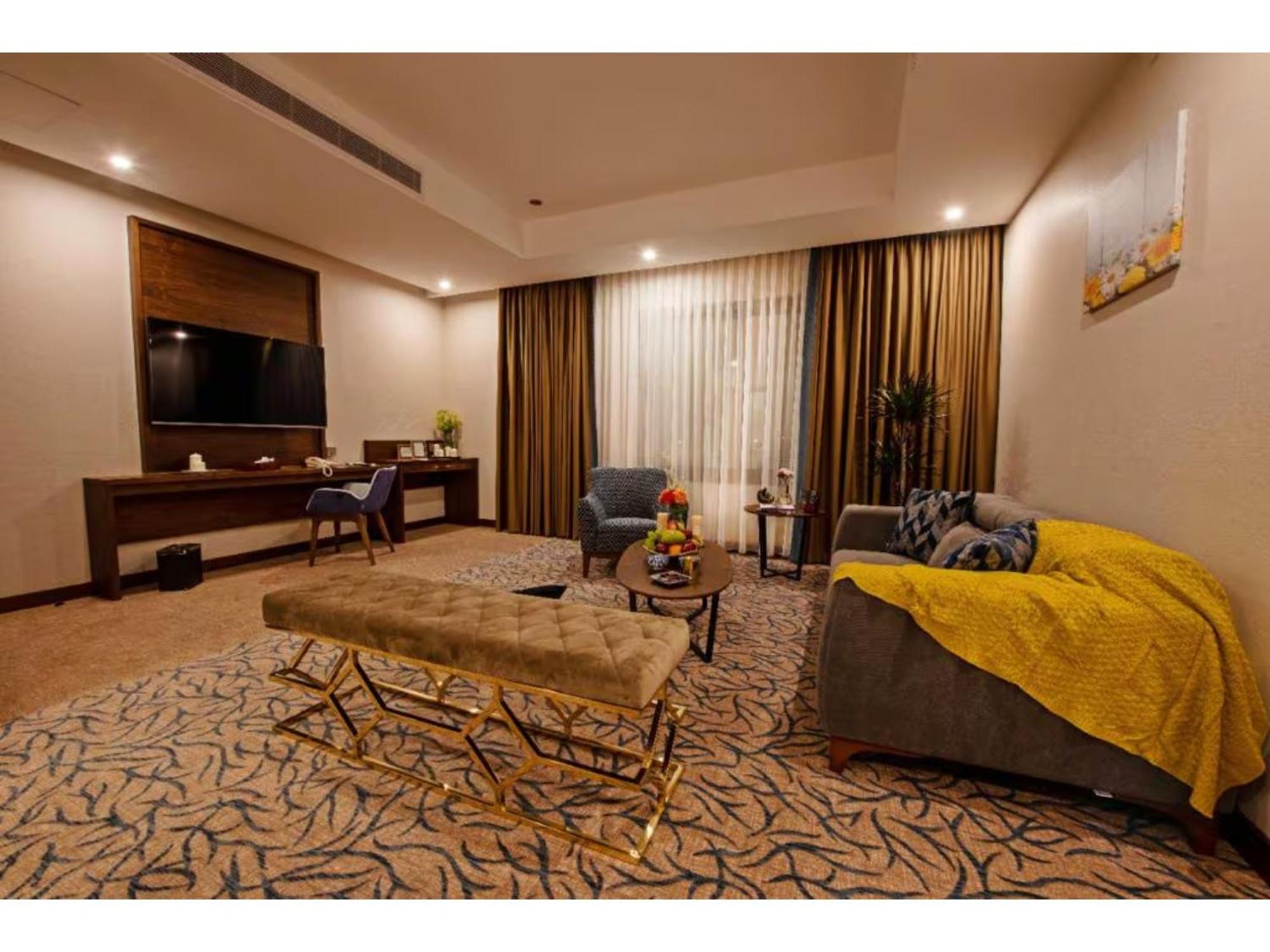 Sunday Emerald Hotel Jeddah Exterior foto