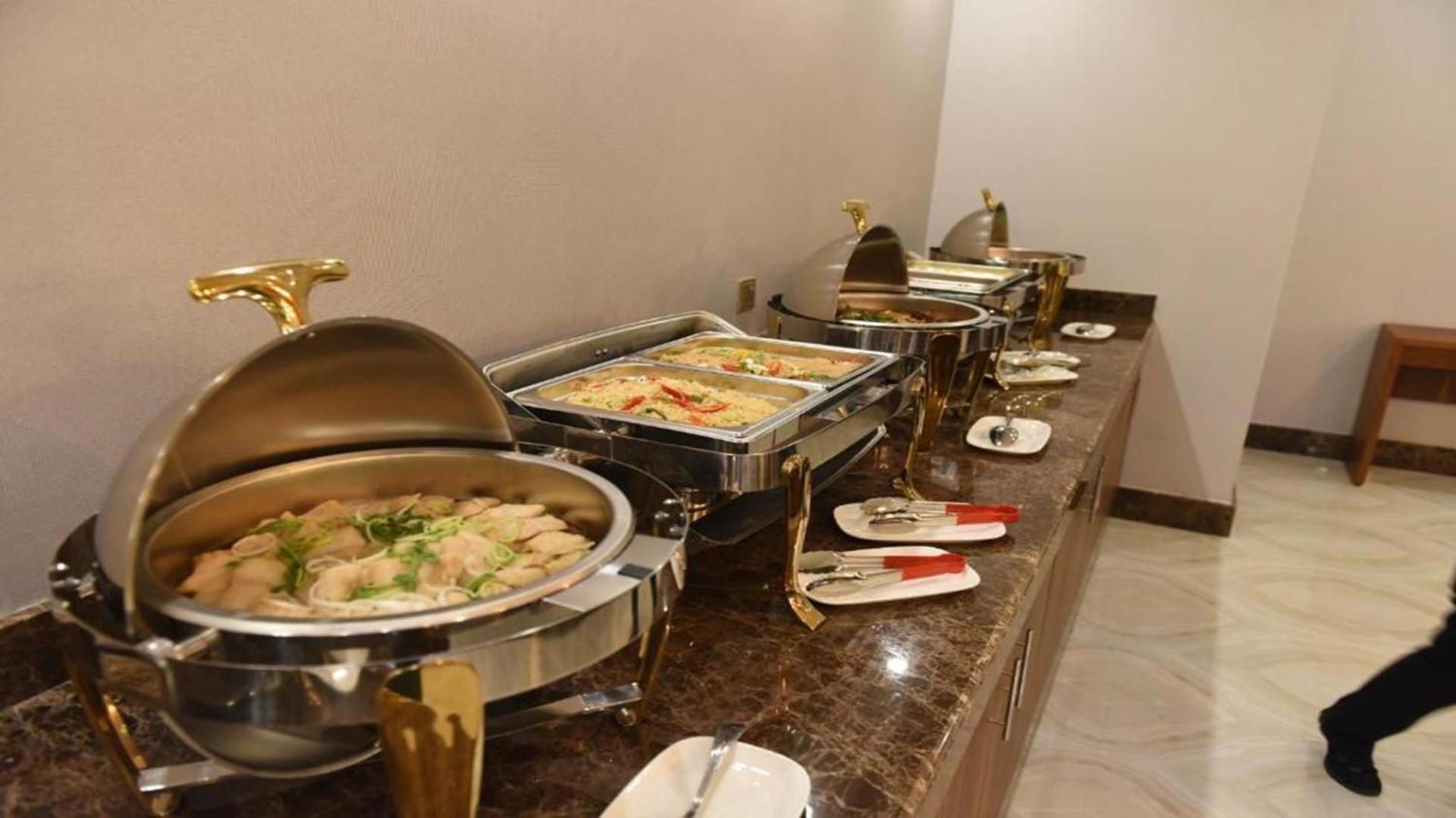 Sunday Emerald Hotel Jeddah Exterior foto